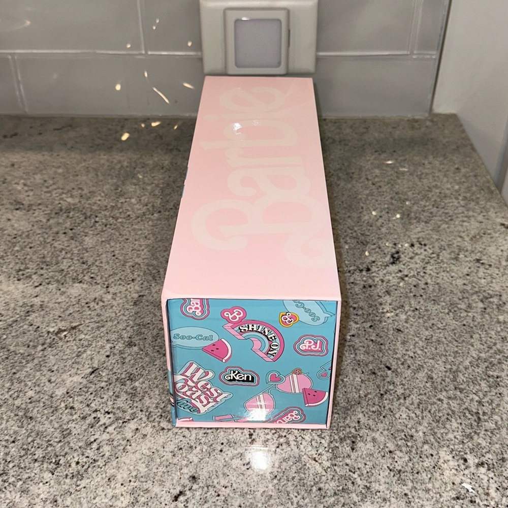 ✨NIB✨ CHI x Barbie 1” Titanium Flat Iron Limited Edition 50th Anniversary Malibu - Picture 4 of 7